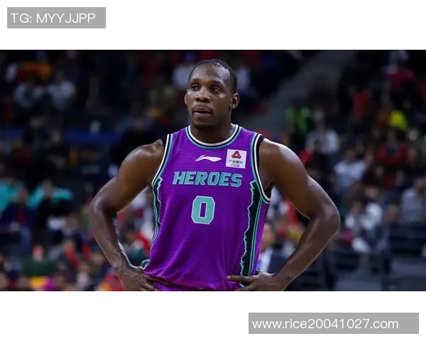 哈德森的传奇之路探索他在篮球历史上的辉煌成就与影响力