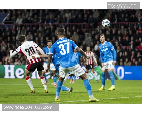 维迪欺与海伦芬的激烈对决揭示了足球战术与团队协作的重要性